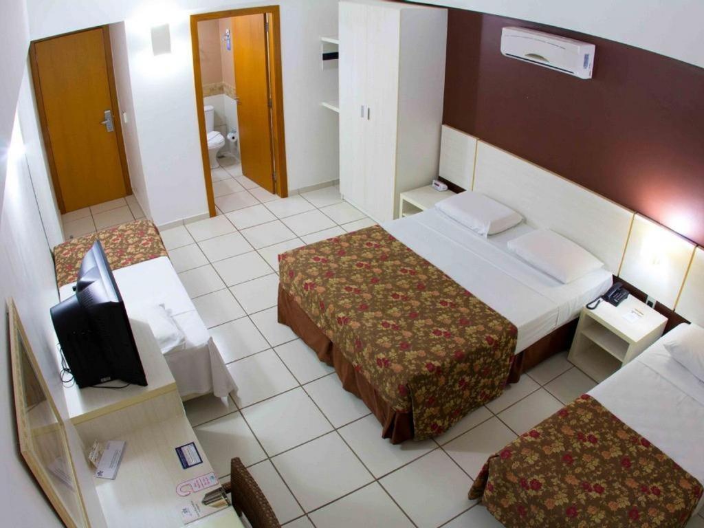 Le Jardin Hotel Com Promocao Em Outros Parques Caldas Novas Exteriör bild