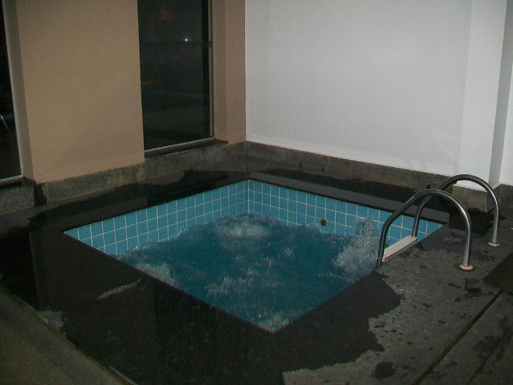 Le Jardin Hotel Com Promocao Em Outros Parques Caldas Novas Exteriör bild